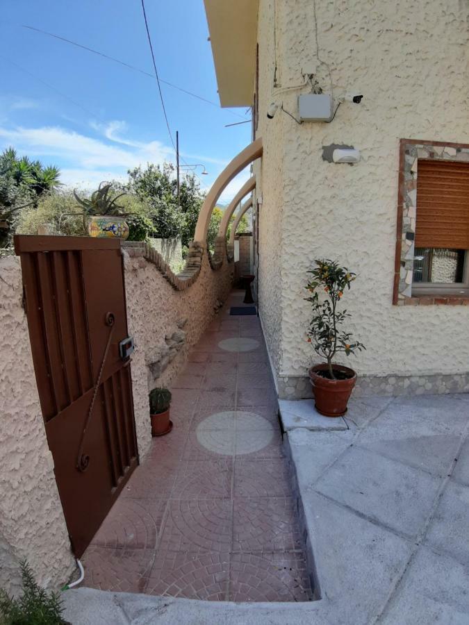 Guest Room Nesea Pellaro Exterior foto