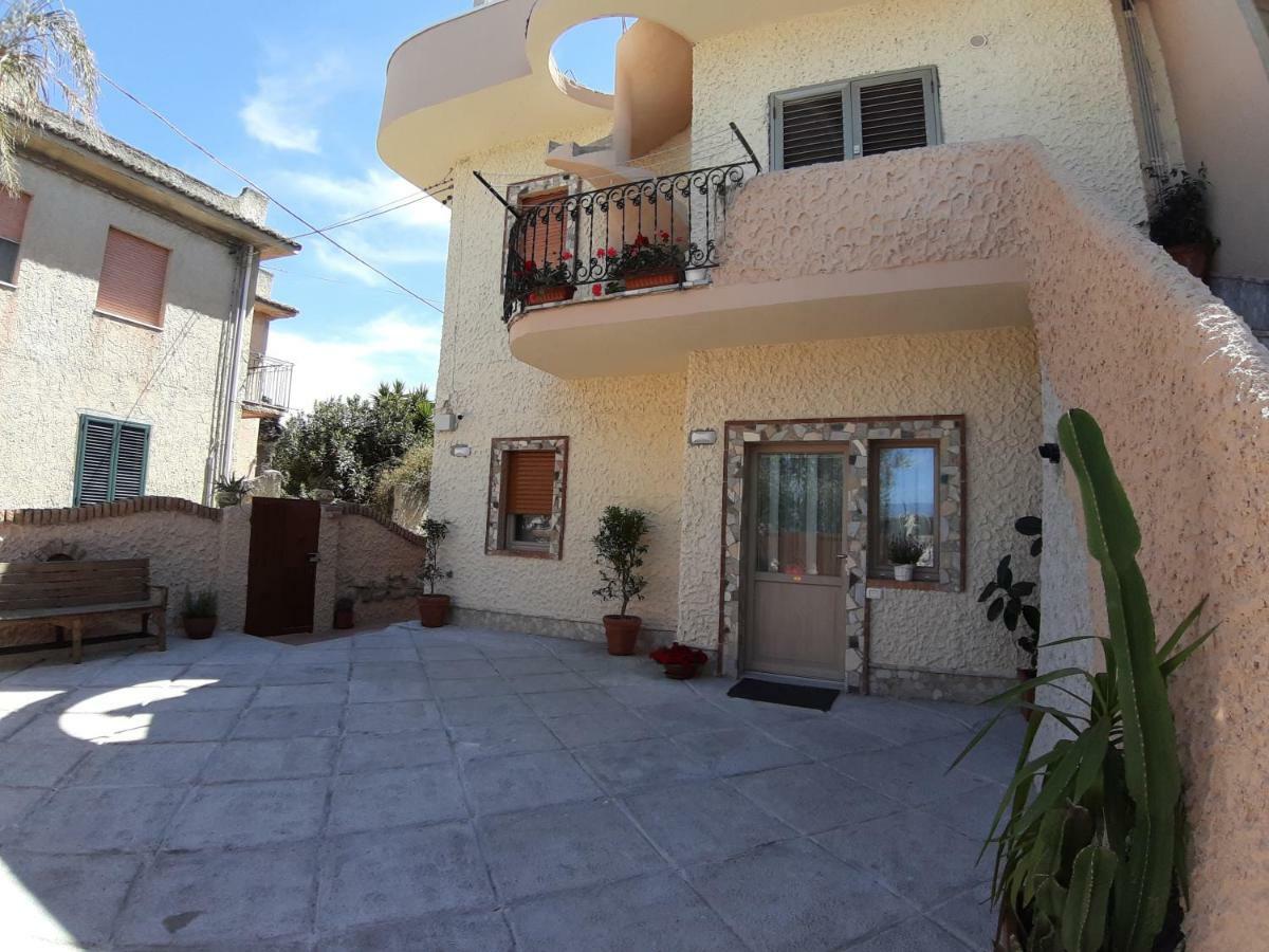 Guest Room Nesea Pellaro Exterior foto